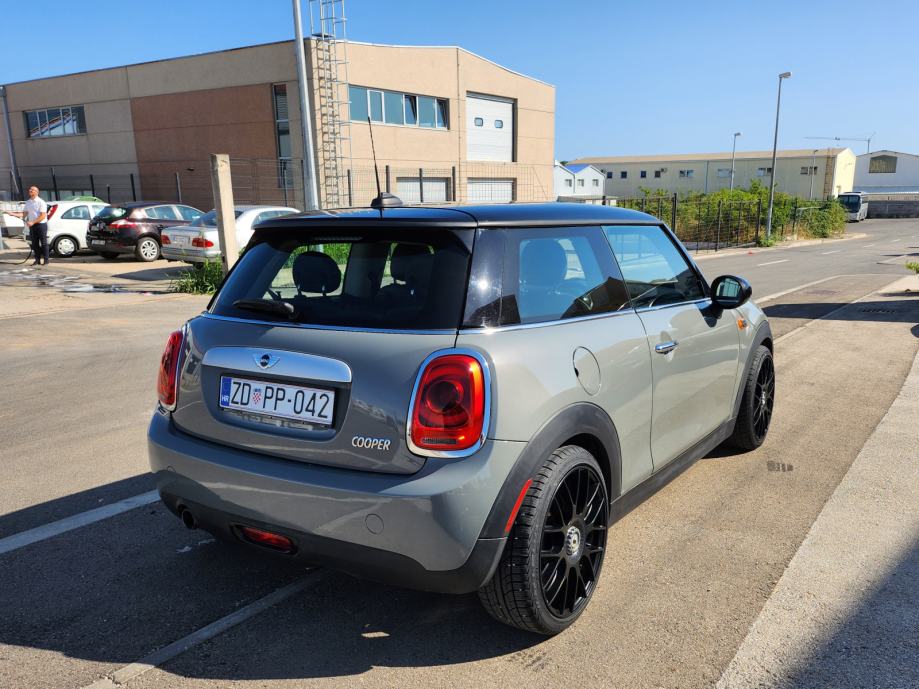 MINI Cooper F56 1.5T - Automatski - Kožna - Panorama - samo 49tkm, 2015 ...