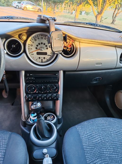 MINI Cooper R50, fotografija 10