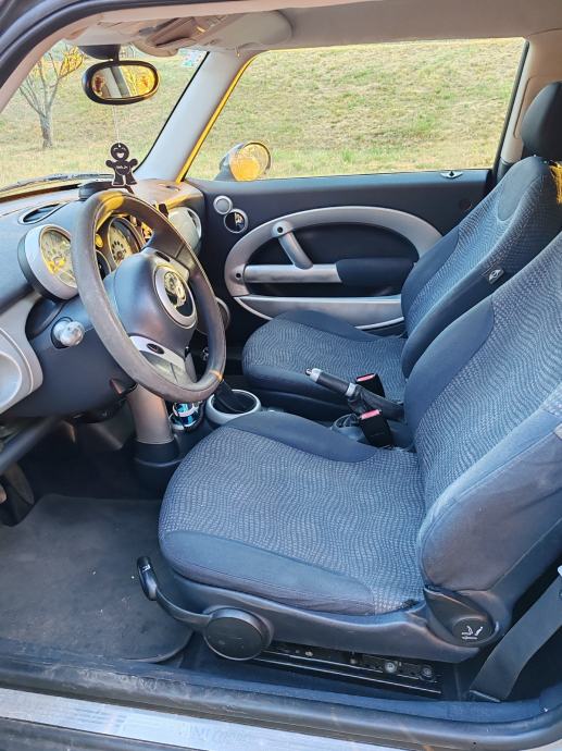 MINI Cooper R50, fotografija 12