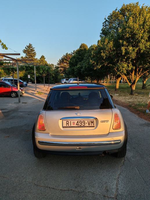 MINI Cooper R50, fotografija 5
