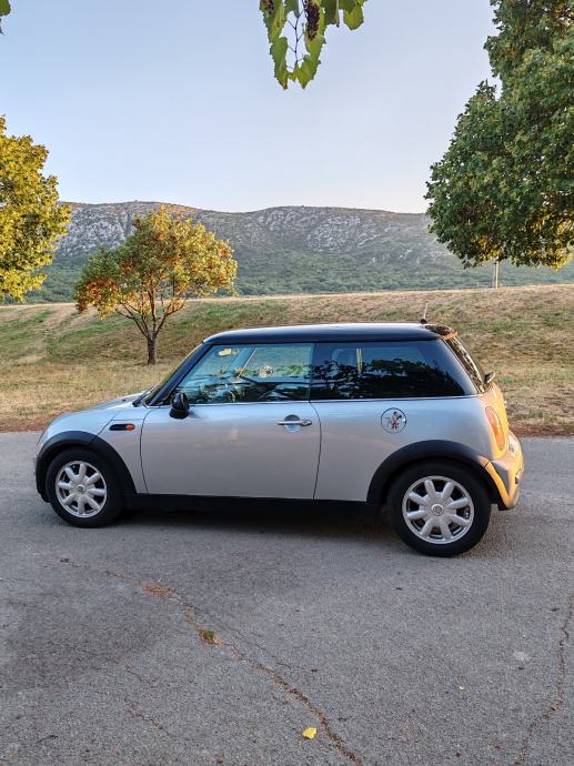 MINI Cooper R50, fotografija 7