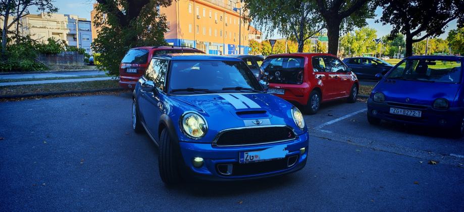 MINI Cooper R56 SD 2.0- 105 kW – 2011.– FULL OPREMA, pogled izvana - slika 2