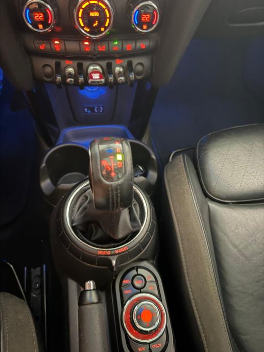 MINI Cooper SD 5 vrata 2.0 Diesel 170 KS, automatik, panorama, LED, fotografija 8
