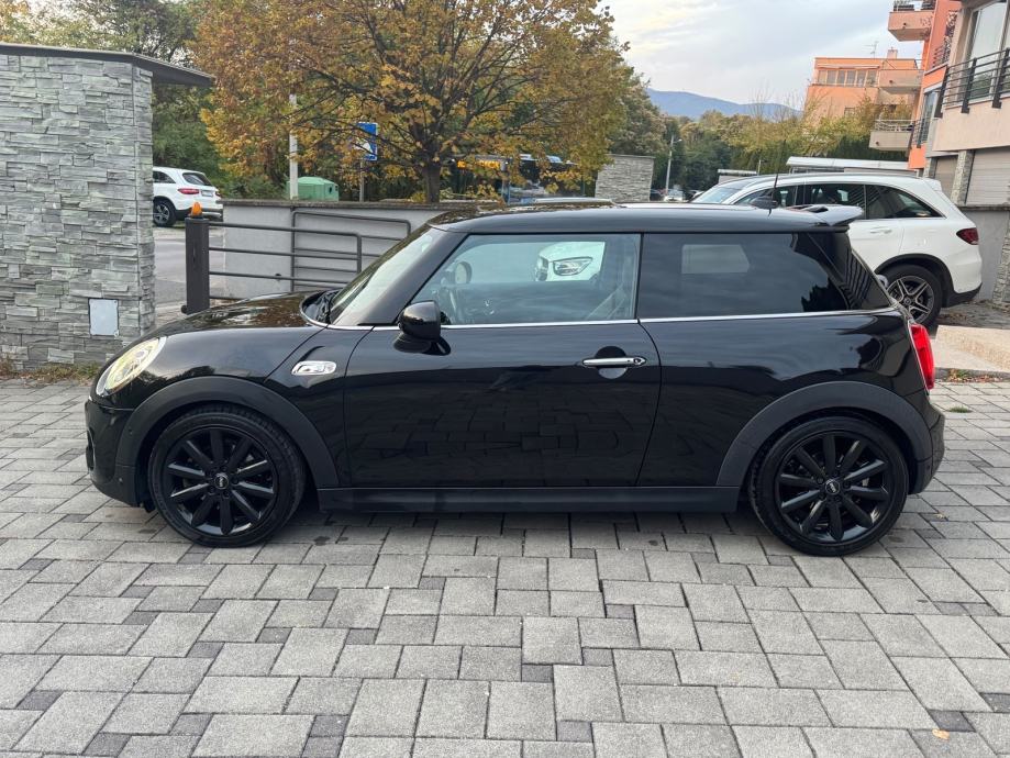 Mini Cooper SD /pano/koža/harman kardon, fotografija 4