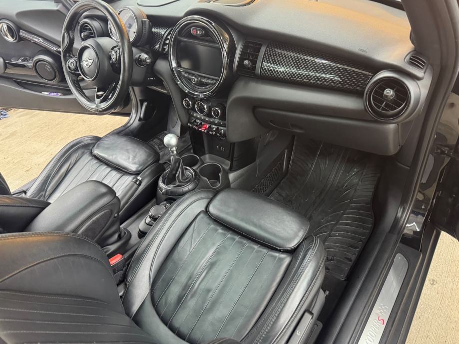 Mini Cooper SD /pano/koža/harman kardon, fotografija 15