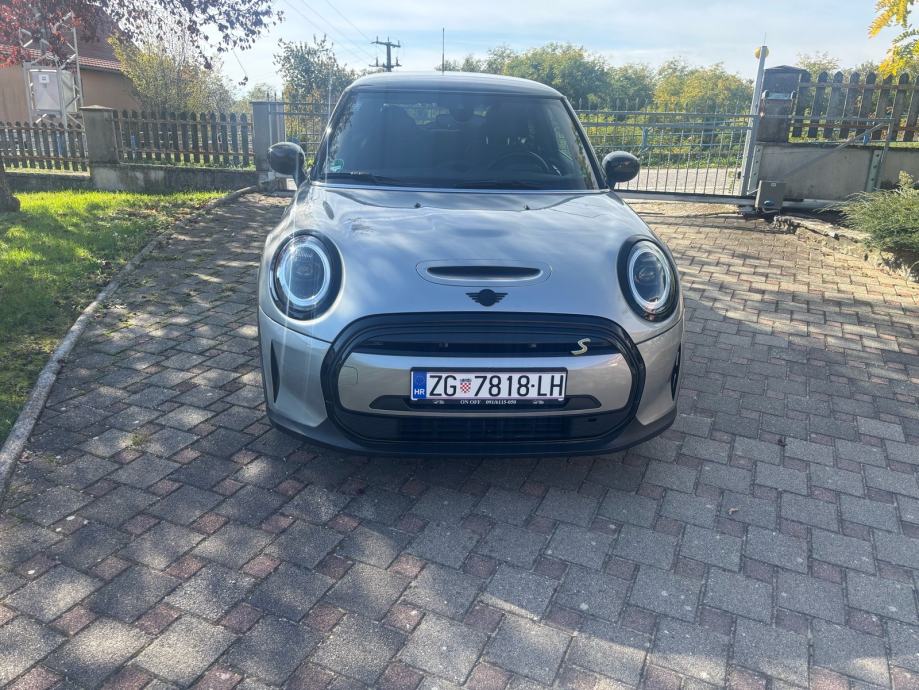 MINI COOPER SE 2023g, 8150 km, fotografija 5