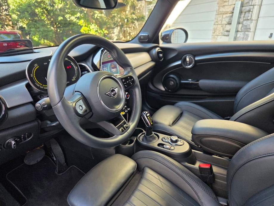 MINI Cooper SE ELECTRIC|13.500 km |FUL OPREMA |TOP STANJE |GARAŽIRAN, fotografija 11
