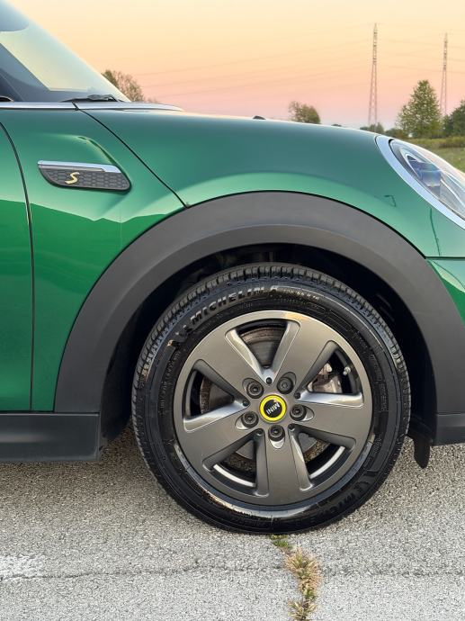 MINI Cooper SE Electric, fotografija 3