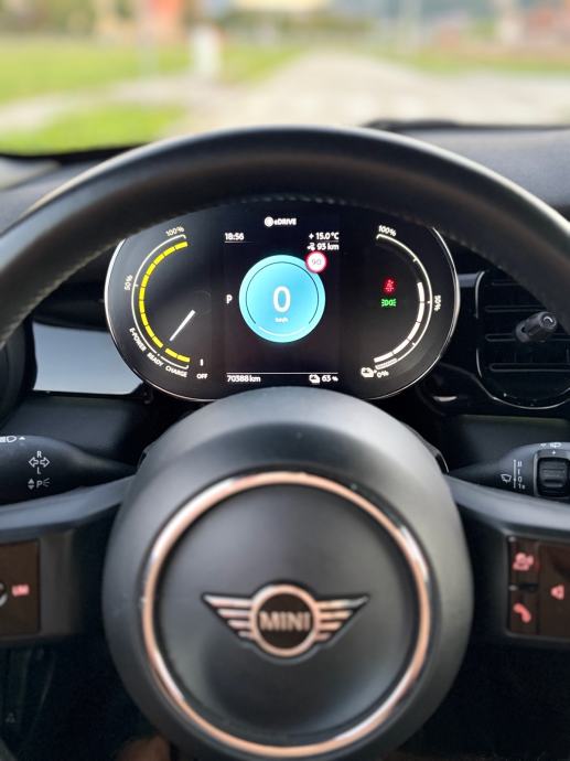 MINI Cooper SE Electric, fotografija 7
