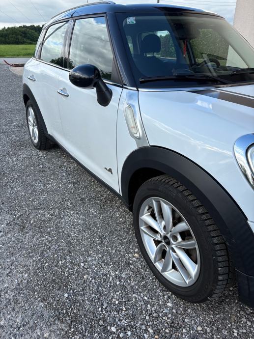 MINI Countryman 1.6D, fotografija 3