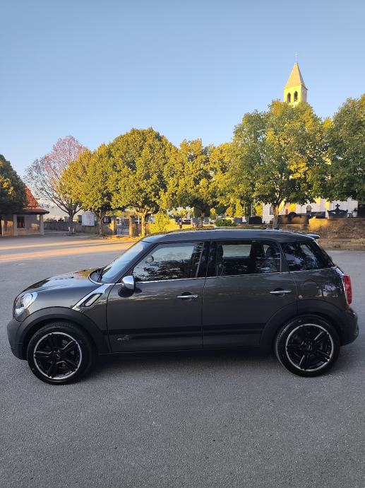 MINI Countryman 2.0 SD All4, fotografija 2