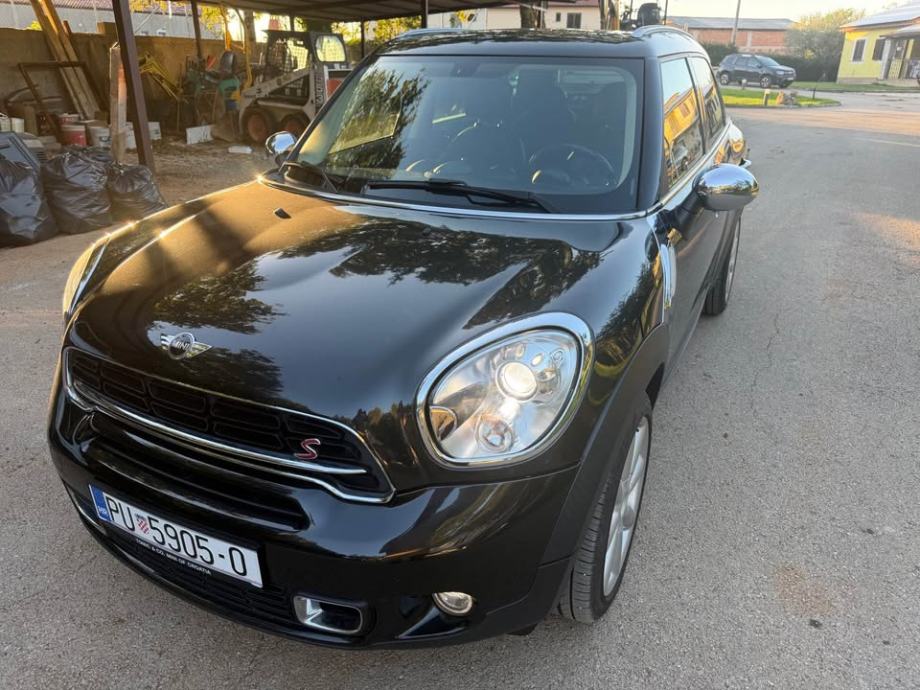 MINI Countryman Cooper SD, fotografija 2