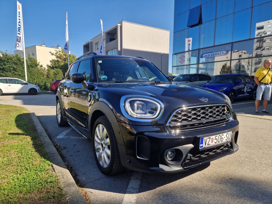MINI Countryman Cooper SE automatik, fotografija 4