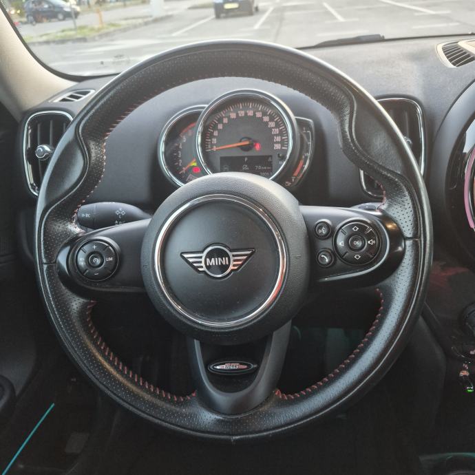 MINI Countryman Mini Cooper D * AUTOMATIK - 4X4 *, fotografija 15