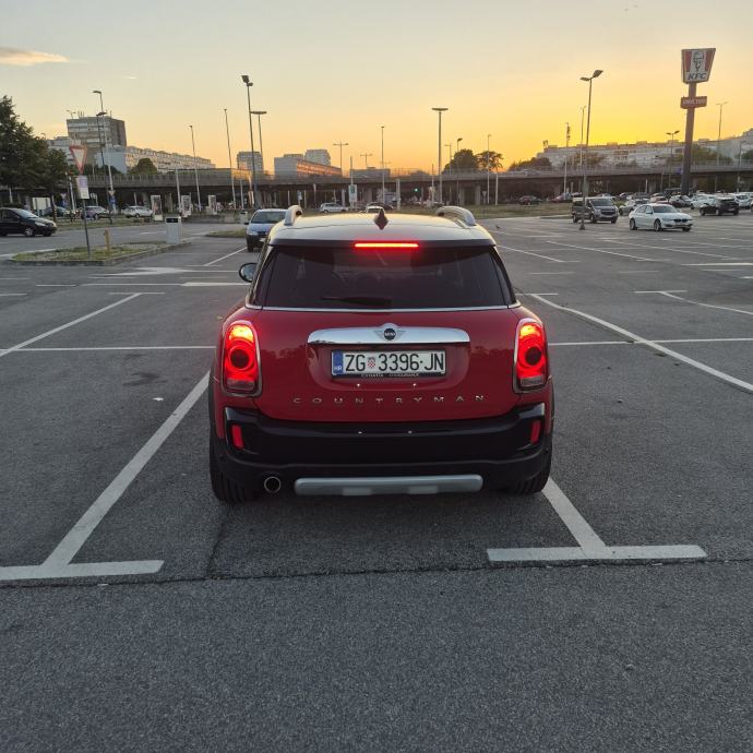 MINI Countryman Mini Cooper D * AUTOMATIK - 4X4 *, fotografija 4
