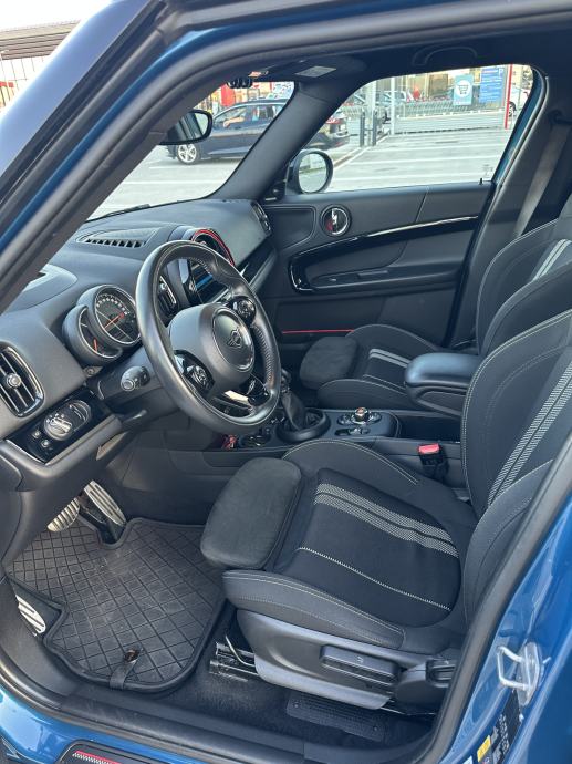MINI Countryman SE All4, fotografija 9