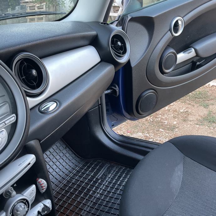 MINI One 1.4 Benzin, 6 brzina, 207.000 km, fotografija 6