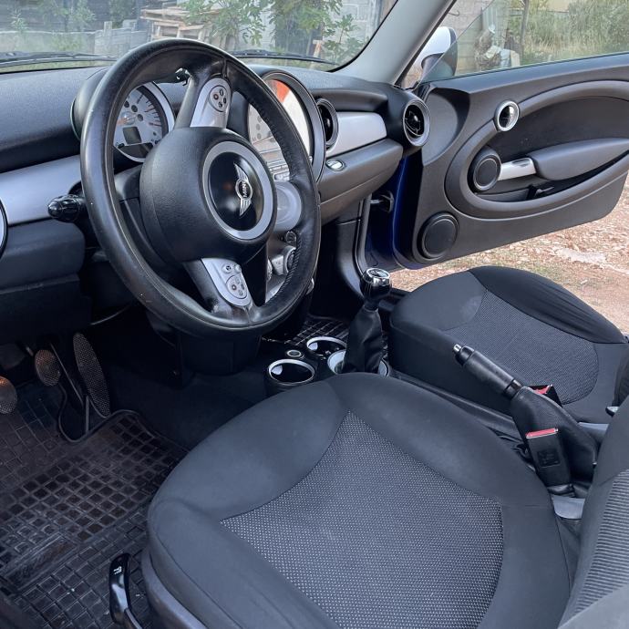 MINI One 1.4 Benzin, 6 brzina, 207.000 km, fotografija 5