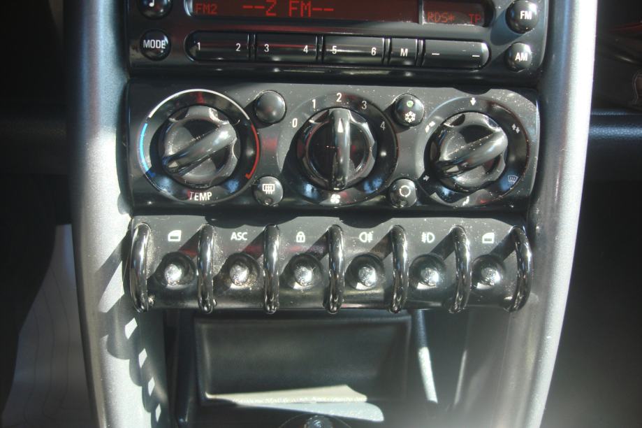 MINI ONE 1,4 DIESEL*****REGISTRIRAN 1.GOD****FULL OPREMA****PRILIKA***, fotografija 9