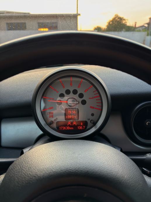 MINI One 1.4, fotografija 12