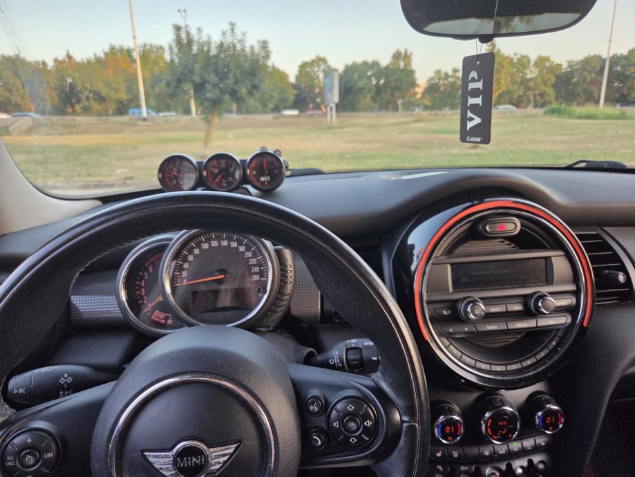 MINI ONE Cooper 1.2 turbo *JCW Paket* Unikat, fotografija 15