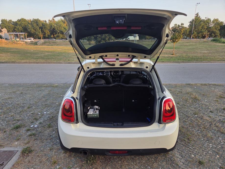 MINI ONE Cooper 1.2 turbo *JCW Paket* Unikat, fotografija 6