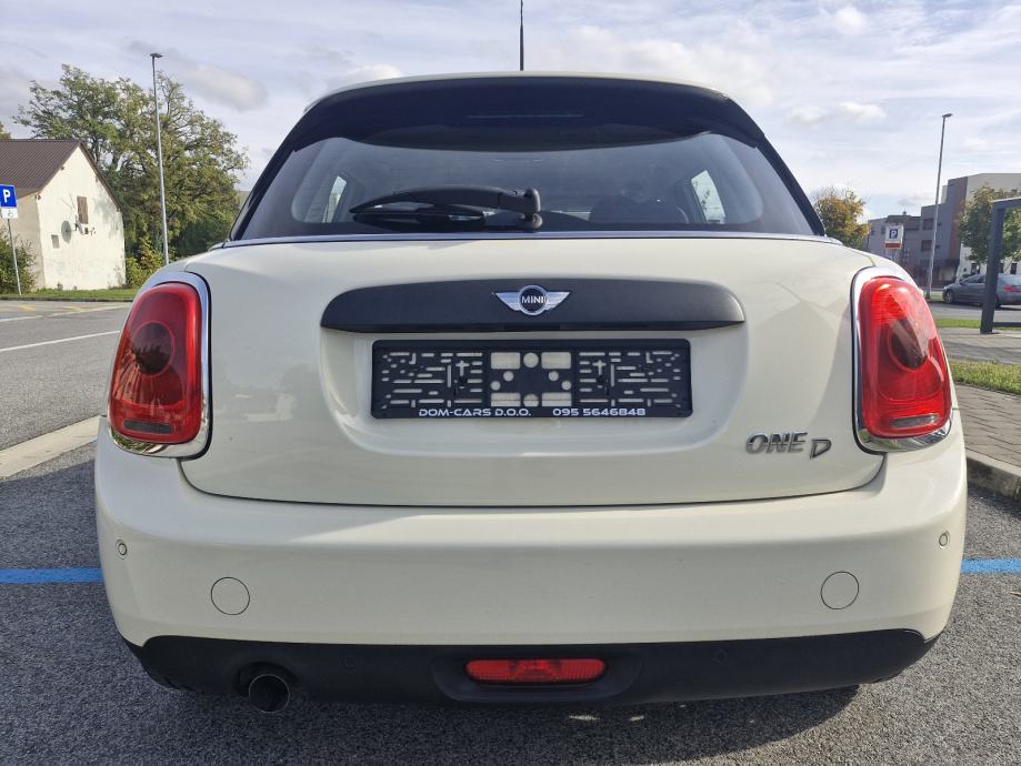MINI One D 1.5d,JAMSTVO 1.God, 55000km,TOP STANJE, fotografija 4