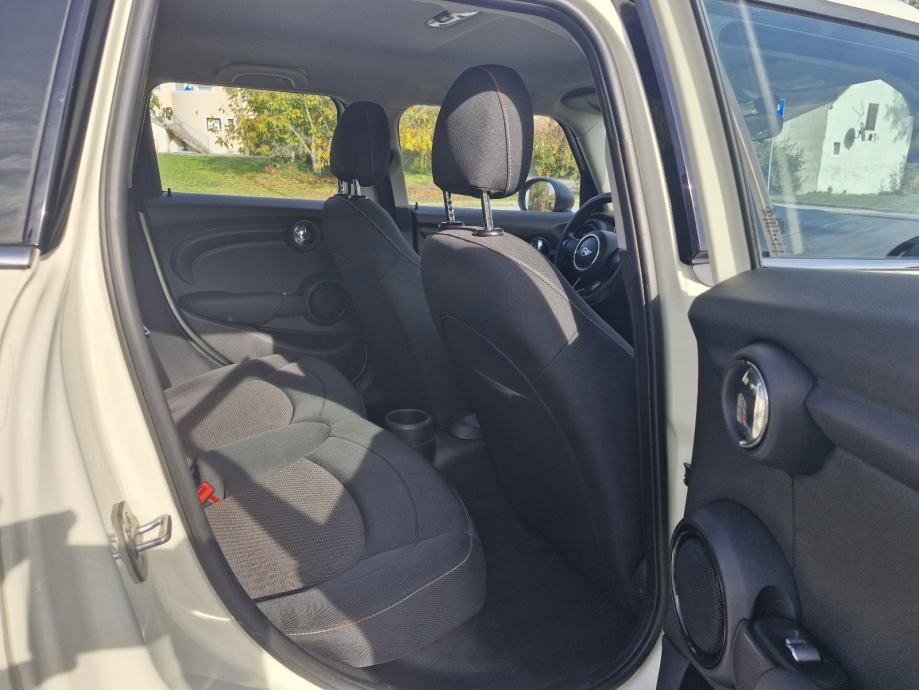 MINI One D 1.5d,JAMSTVO 1.God, 55000km,TOP STANJE, fotografija 10