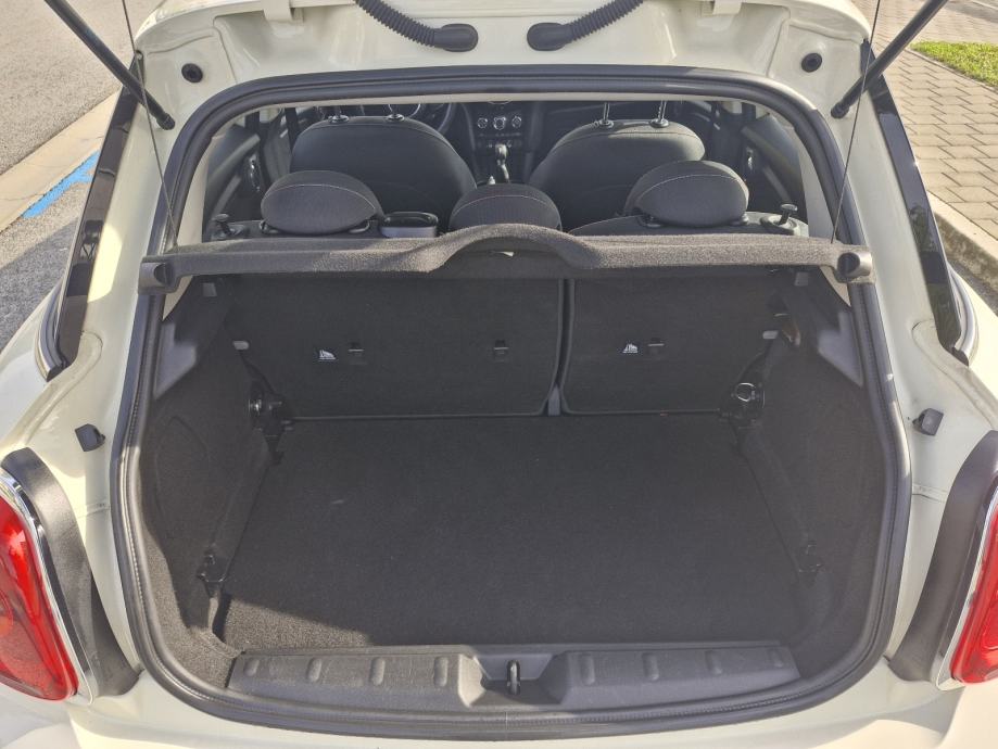 MINI One D 1.5d,JAMSTVO 1.God, 55000km,TOP STANJE, fotografija 17