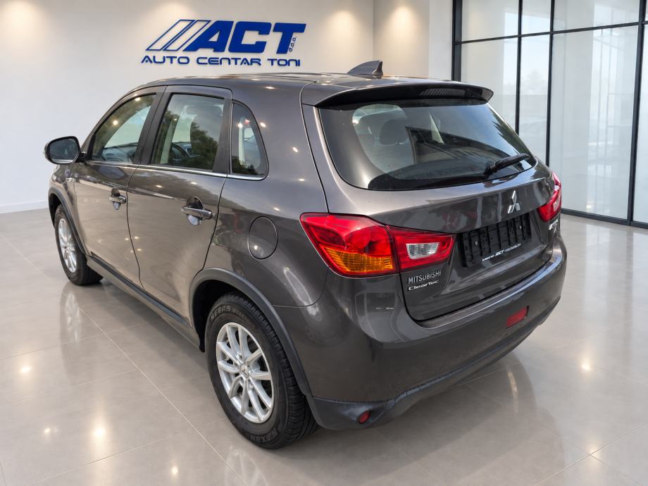 Mitsubishi ASX 1,6 MIVEC redizajn model 2017, fotografija 4