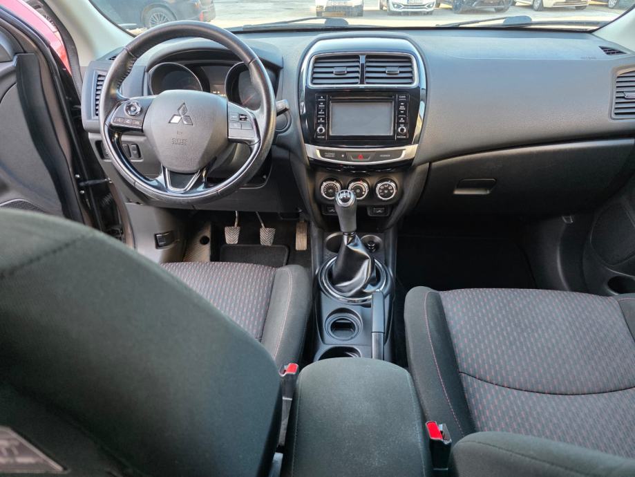 Mitsubishi ASX 1,6 MIVEC redizajn model 2017, fotografija 7