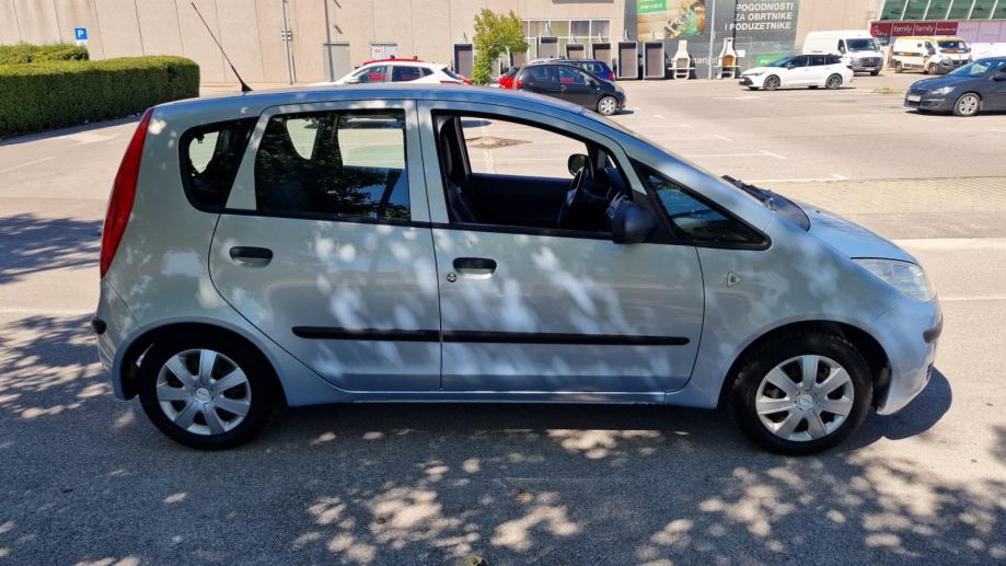 Mitsubishi Colt 1,3 KLIMA; ZA OVAJ AUTO SVAKI KOMENTAR JE SUVISAN, fotografija 6