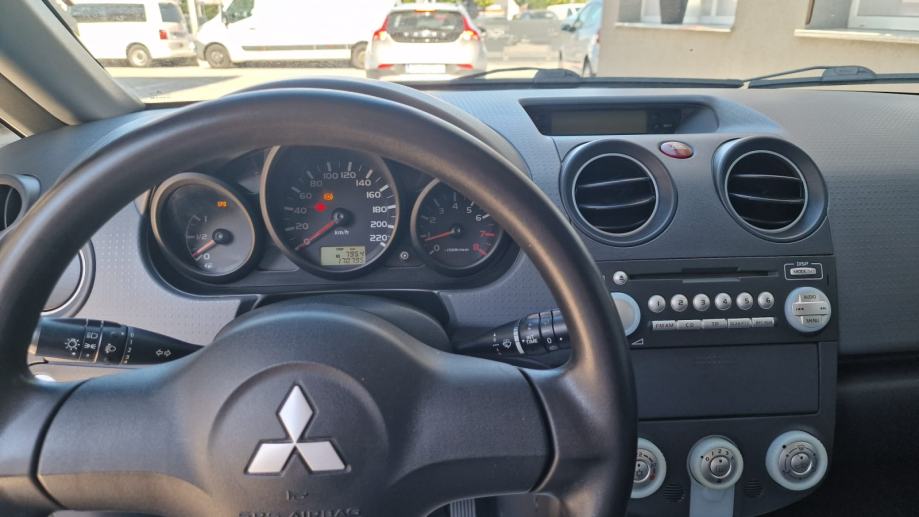 Mitsubishi Colt 1,3, fotografija 14