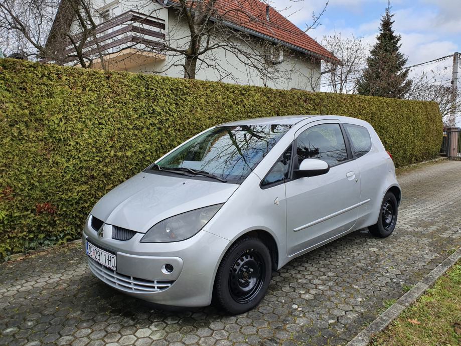 Mitsubishi colt cz3