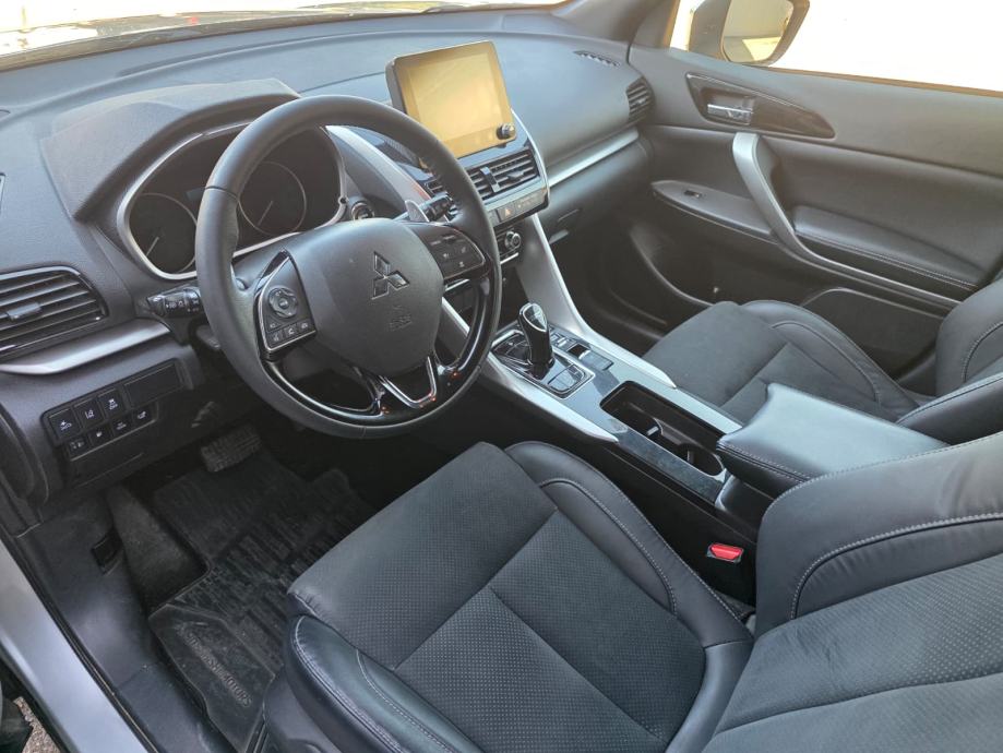 Mitsubishi Eclipse Cross PHEV Intense 2.4, fotografija 7