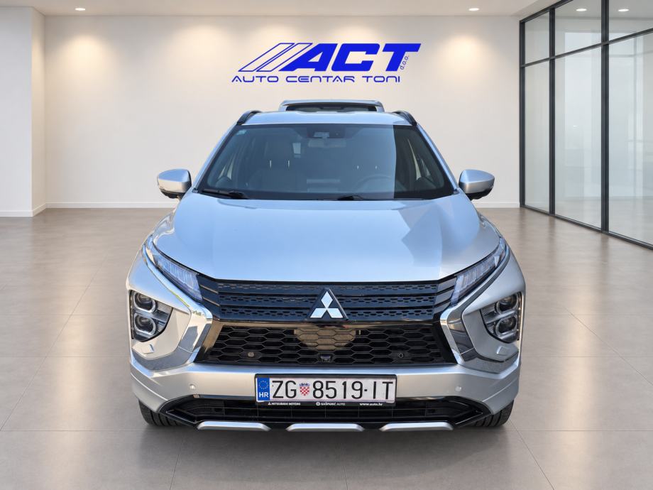 Mitsubishi Eclipse Cross PHEV Intense 2.4, fotografija 3