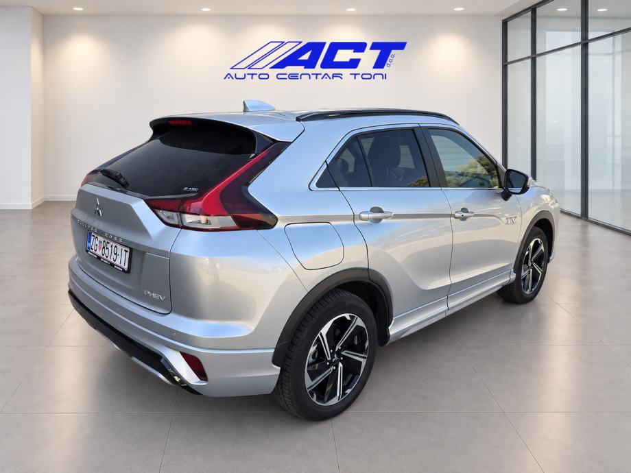 Mitsubishi Eclipse Cross PHEV Intense 2.4, fotografija 4