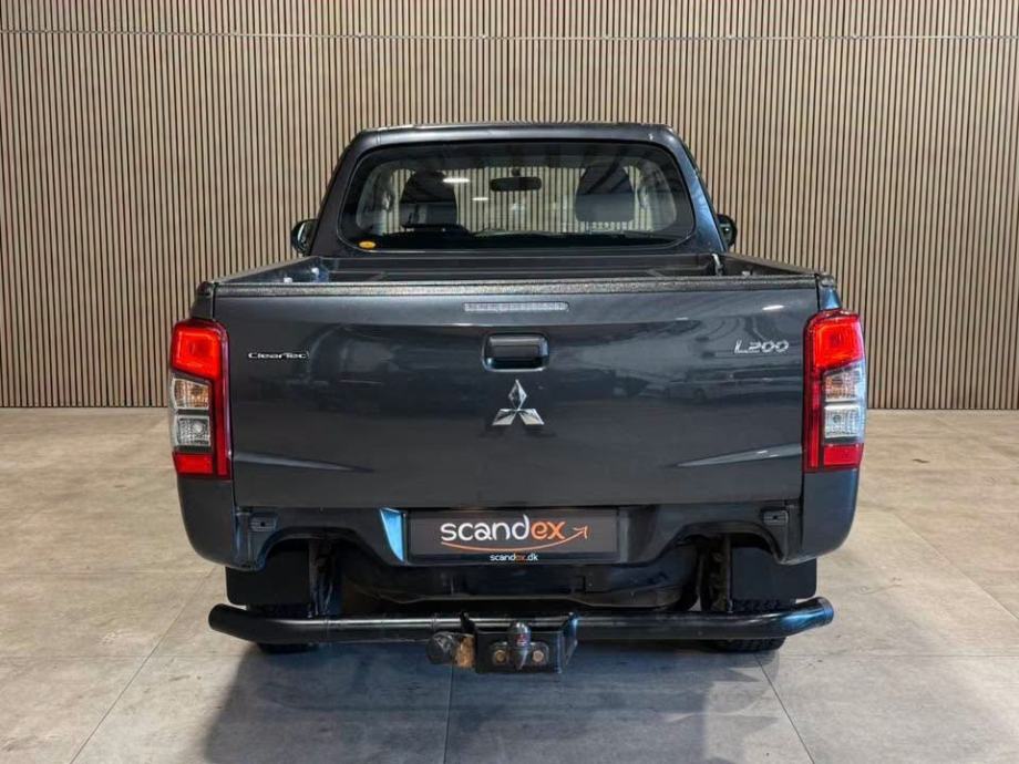 Mitsubishi L200 2.2, fotografija 4