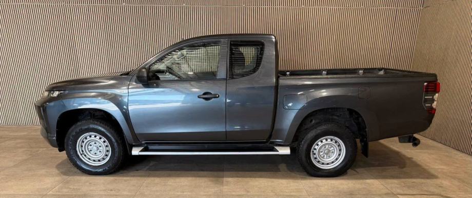 Mitsubishi L200 2.2, fotografija 8