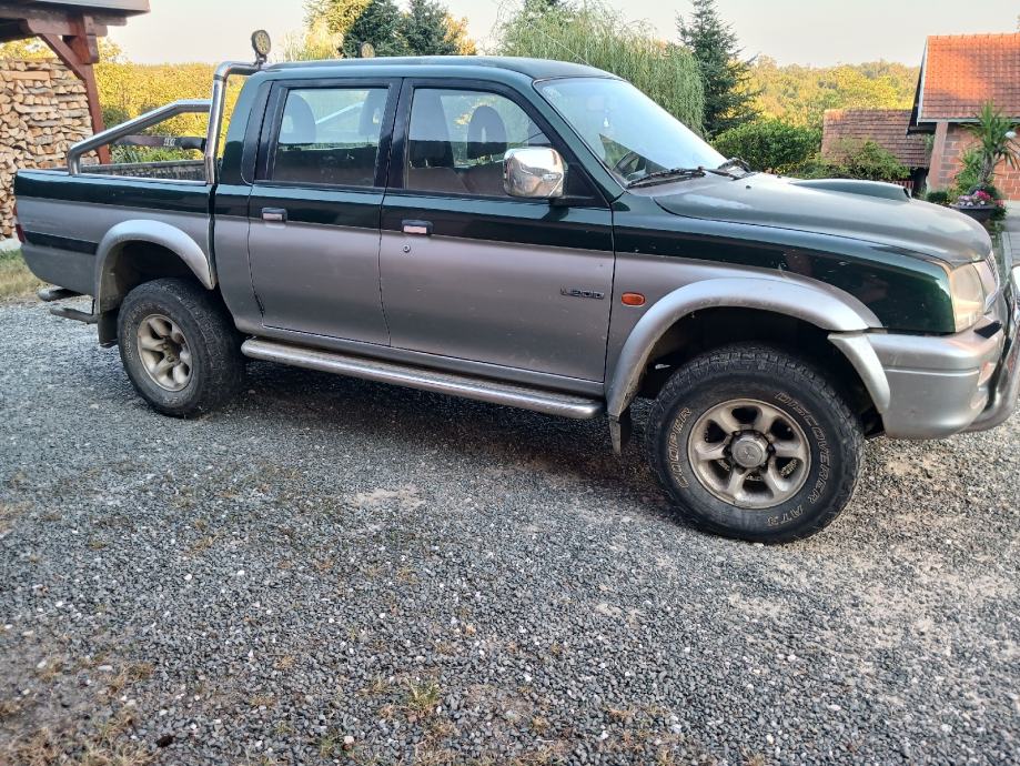 Mitsubishi L200 2.5, fotografija 4