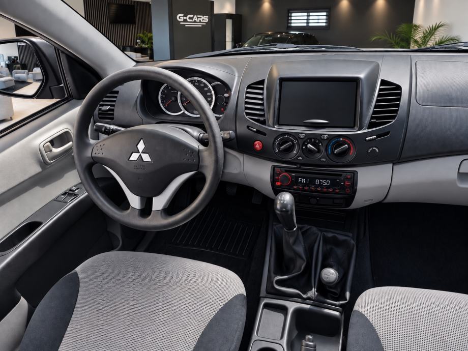 Mitsubishi L200 2,5 DI-D 4X4—Mod 2012—160tkm—4 SJEDALA—ROLL-BAR—U PDVu, fotografija 14