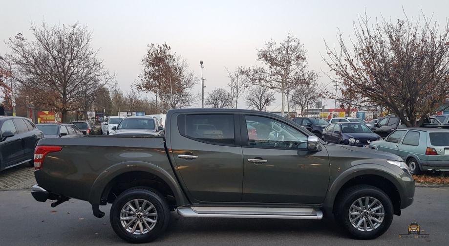 Mitsubishi l200 intense