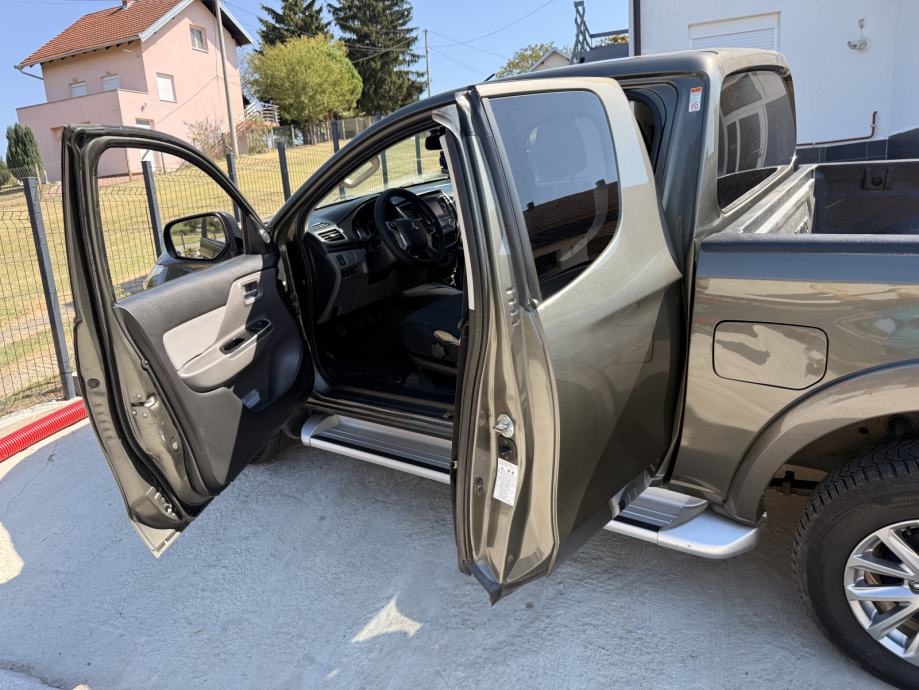 Mitsubishi L200, fotografija 8