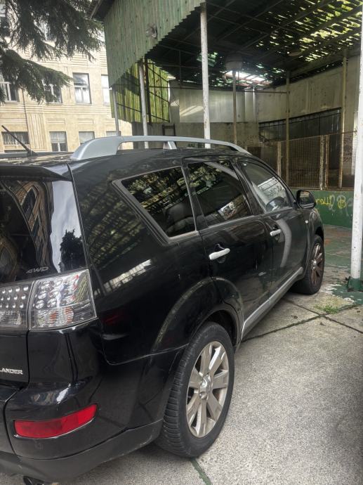 Mitsubishi Outlander 2,0 DID, fotografija 4