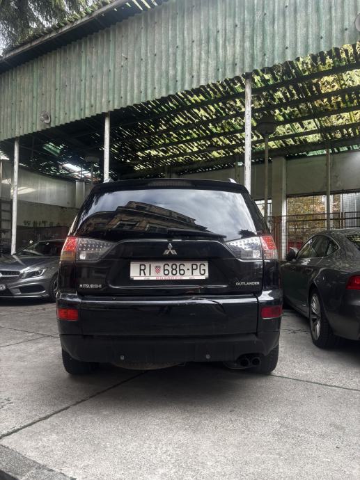 Mitsubishi Outlander 2,0 DID, fotografija 5