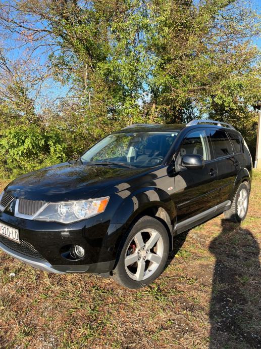 Mitsubishi Outlander 2.0 TDI, fotografija 3