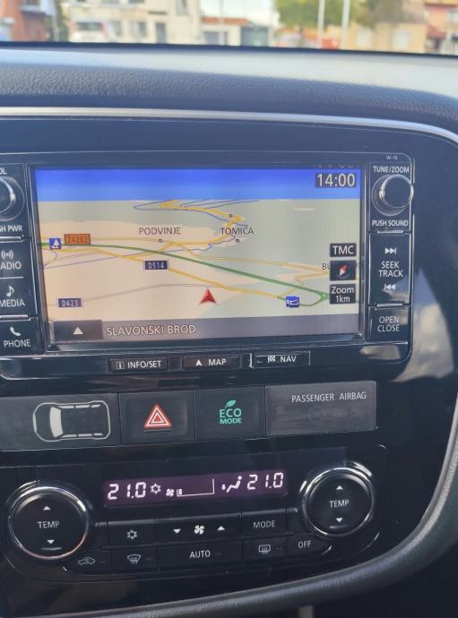 Mitsubishi Outlander 2,2 DI-D Automatik 4WD, fotografija 15