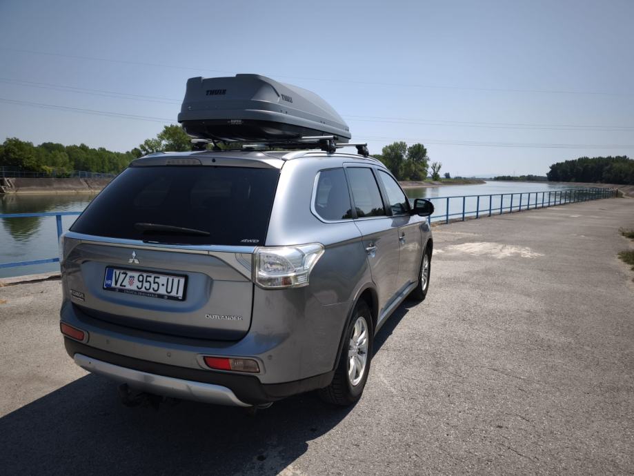 Mitsubishi Outlander 2,2 DI-D, fotografija 9