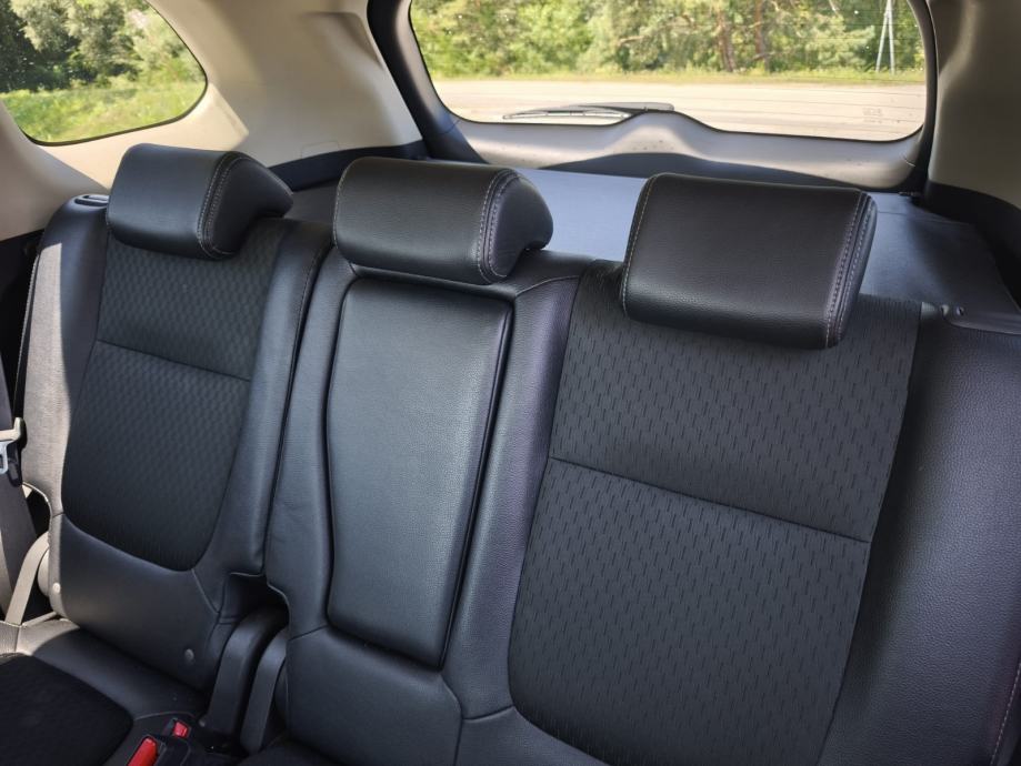 Mitsubishi Outlander 2,2 DI-D, fotografija 13