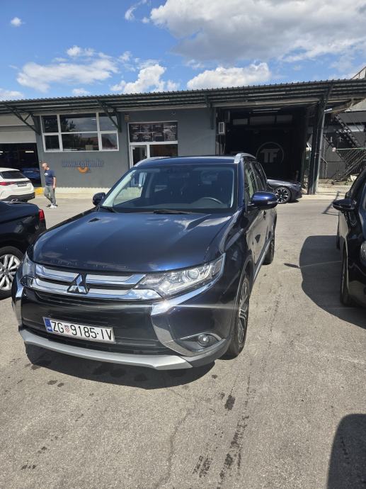 Mitsubishi Outlander 2,2 DI-D, fotografija 4